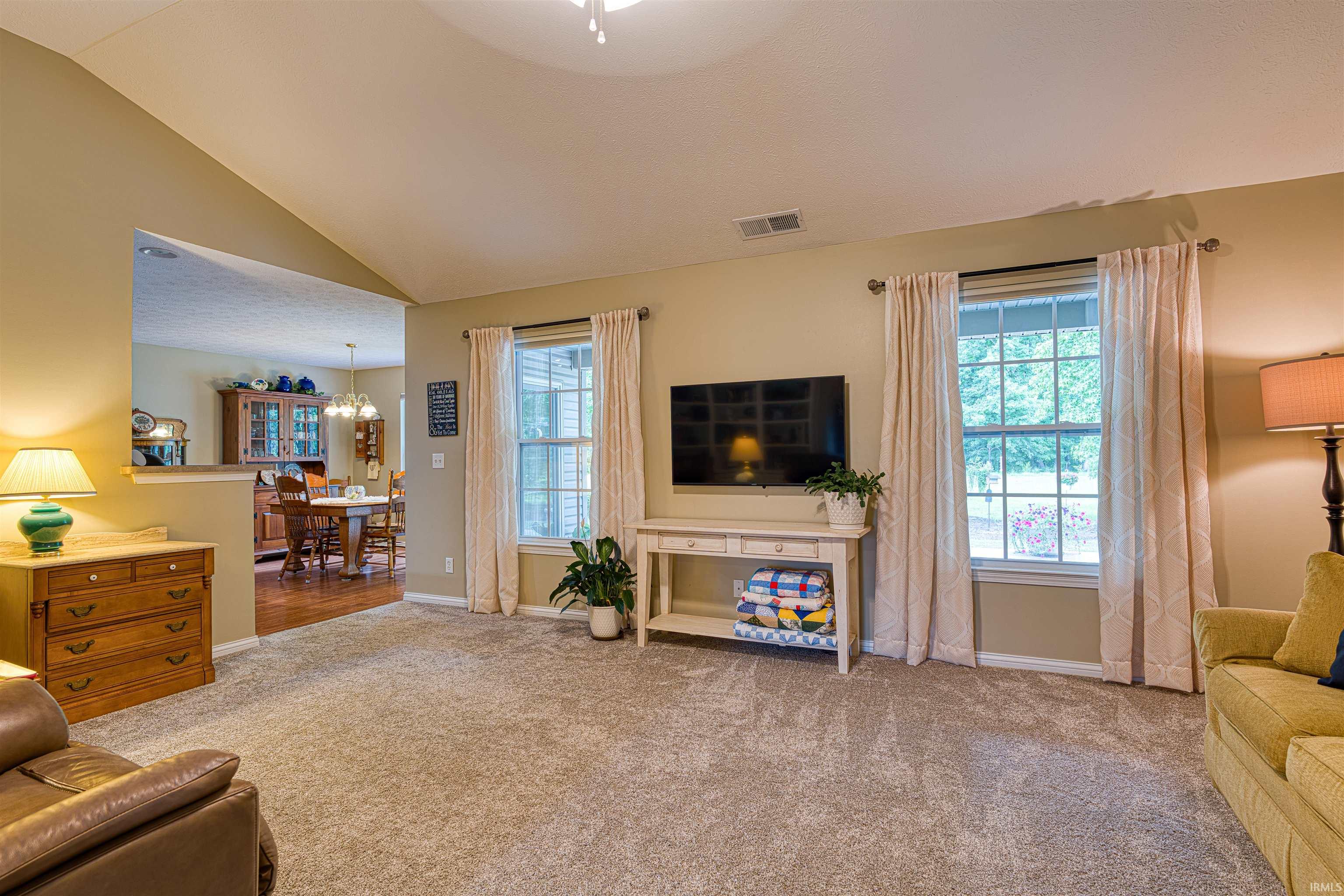 10344 Clippinger Road Evansville, IN 47725 - Photo 10 of 41