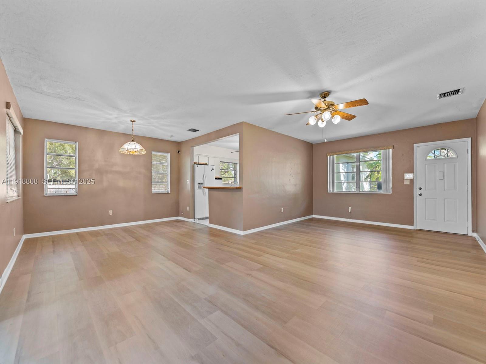 19700 Whispering Pines Road Cutler Bay, FL 33157 - Photo 8 of 35 Gallery Image 8