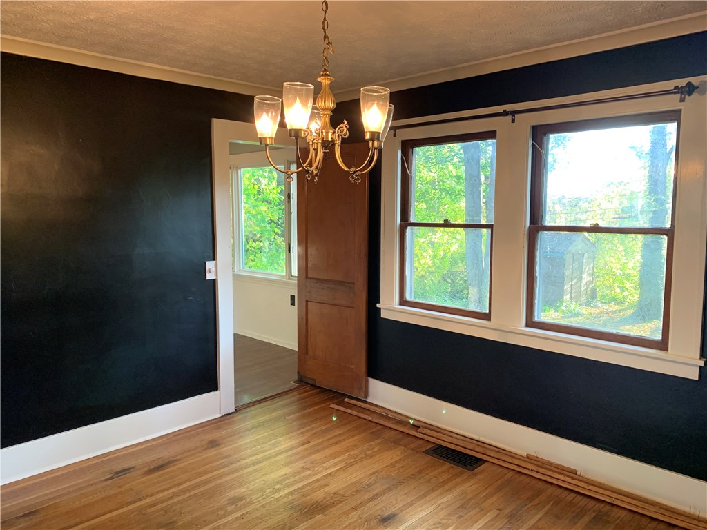 26 Vayo Street Irondequoit, NY 14609 - Photo 4 of 20