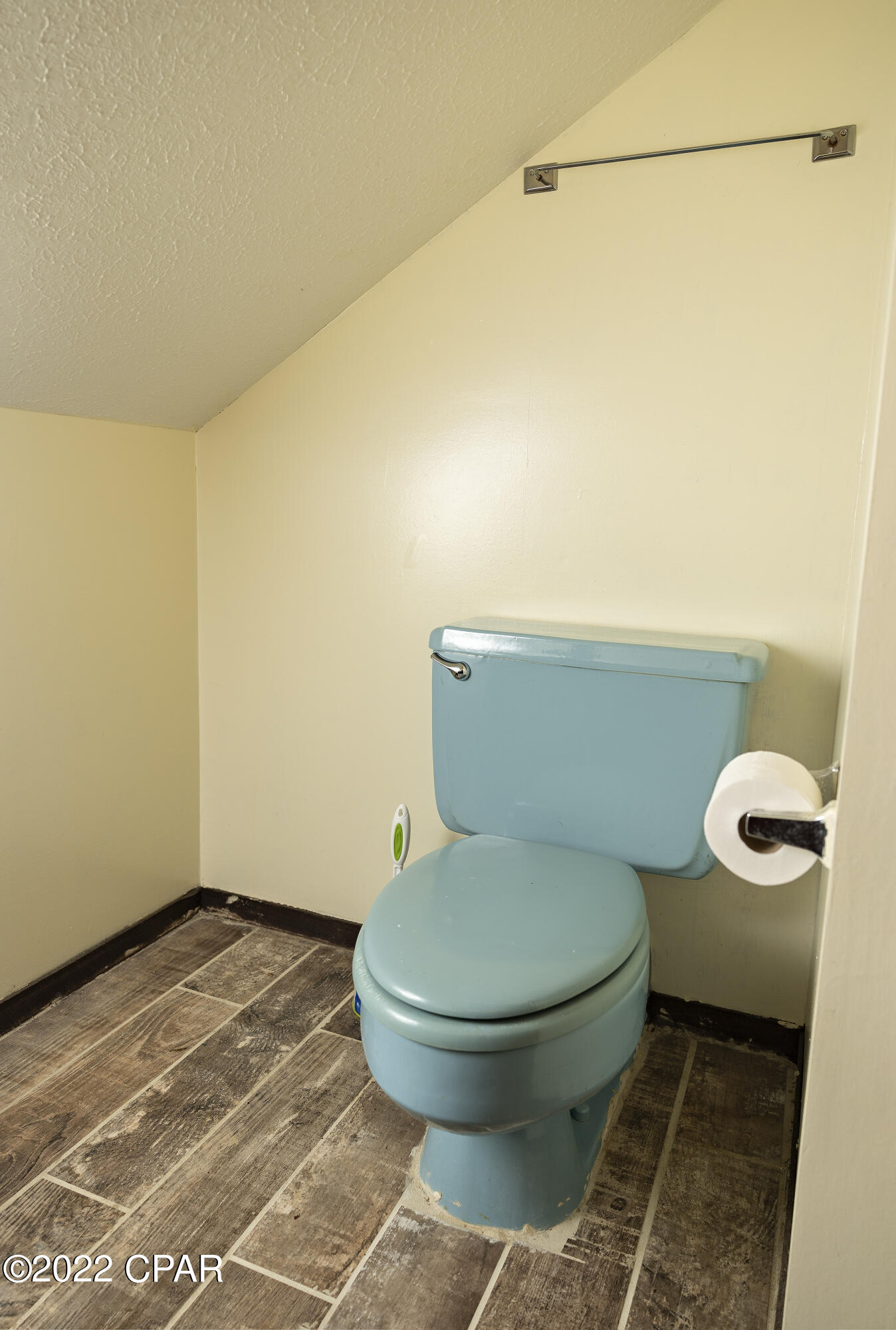 3842 Jenkins Road Youngstown, FL 32466 - Photo 14 of 36 Gallery Image 14