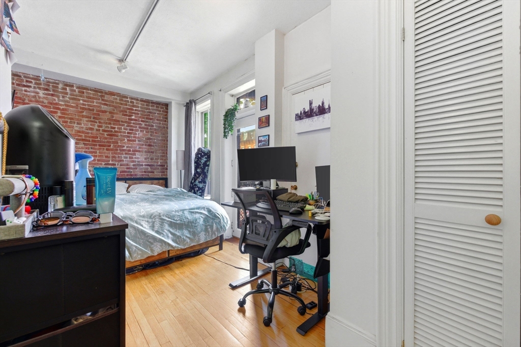 45 Rutland Street, Unit 3 Boston, MA 02118 - Photo 12 of 16