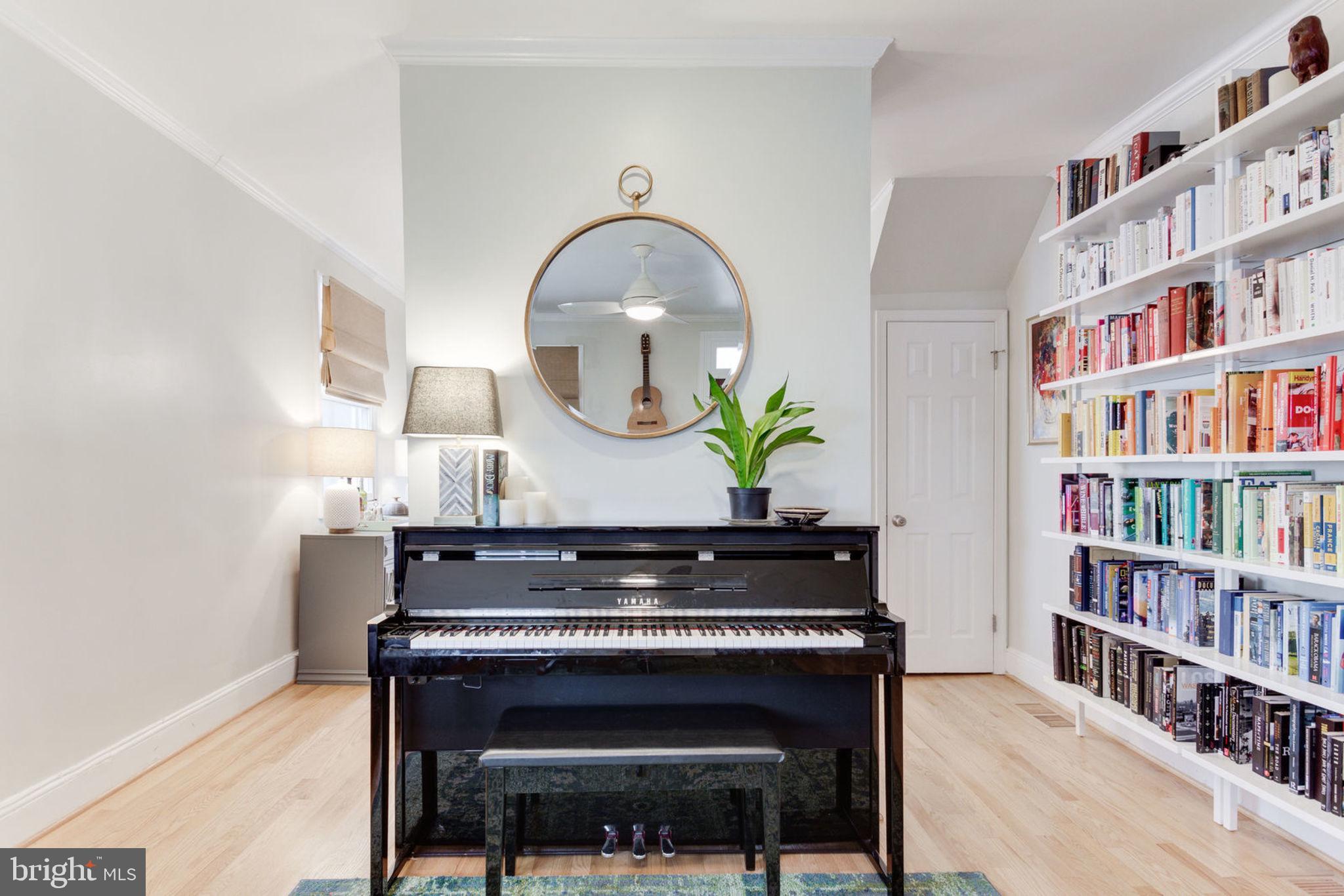 4802 41st Street Northwest Washington, DC 20016 - Photo 9 of 32 4802 41st St NW-Living Room