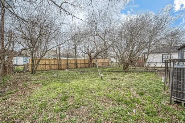 $1,495 | 4910 Paradise Lane, Houston, TX 77048