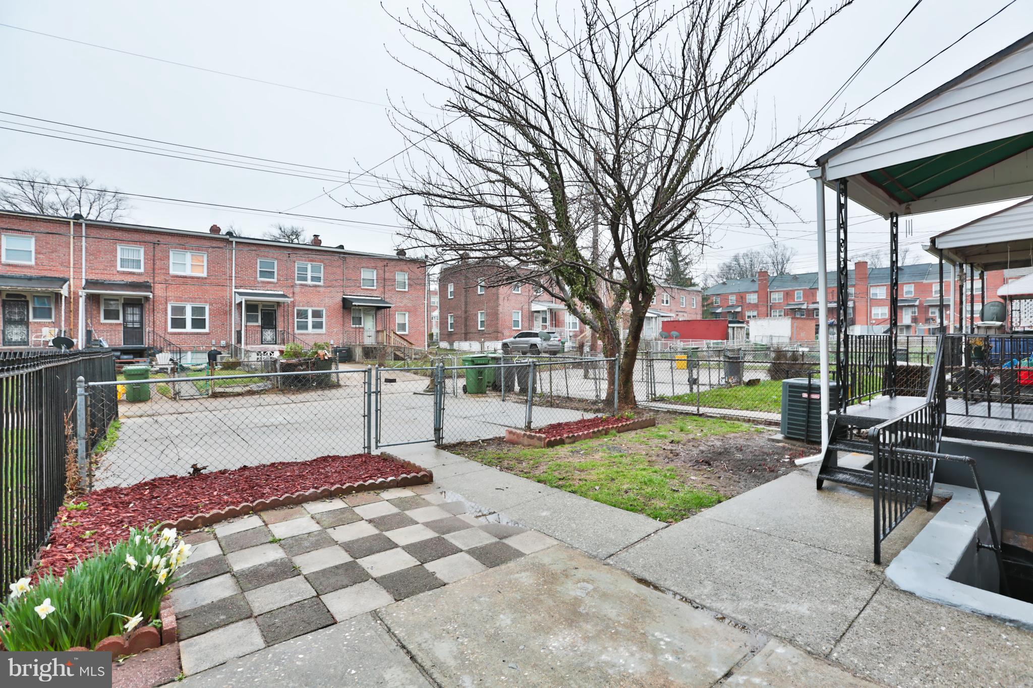 3917 Annellen Road Baltimore, MD 21215 - Photo 22 of 24 Spacious back yard