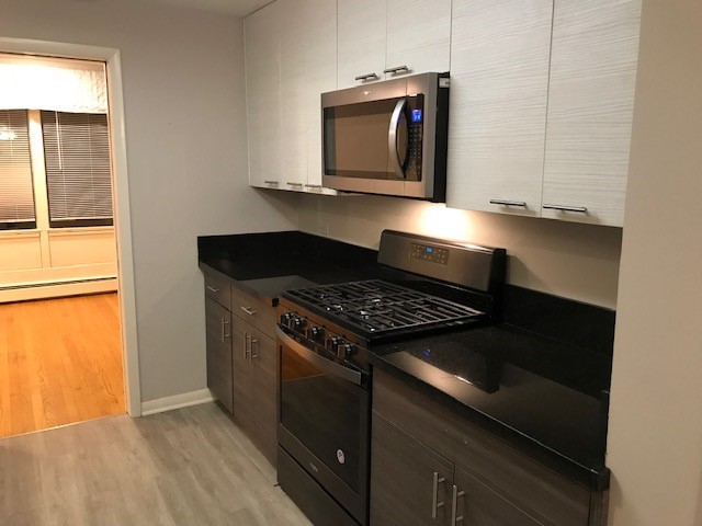 1336 Hillside Road Northbrook, IL 60062 - Photo 7 of 29