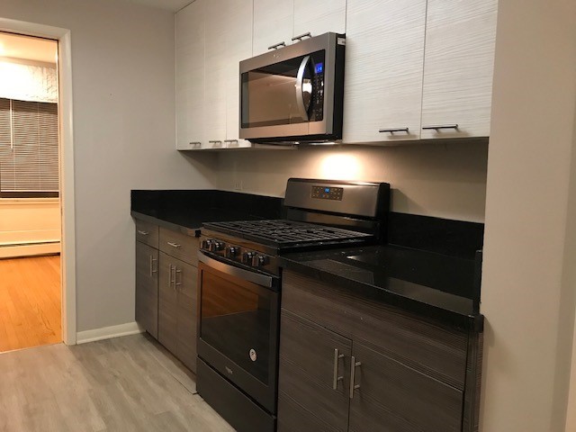 1336 Hillside Road Northbrook, IL 60062 - Photo 8 of 29