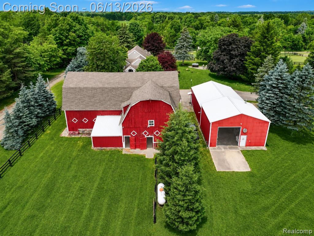 1310 Brauer Road Oxford, MI 48371 - Photo 5 of 73