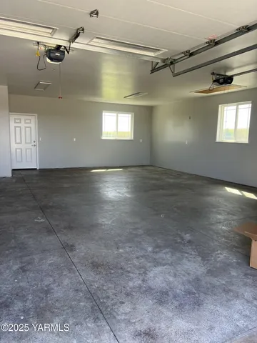 $525,000 | 1108 2nd Avenue, Granger, WA 98932