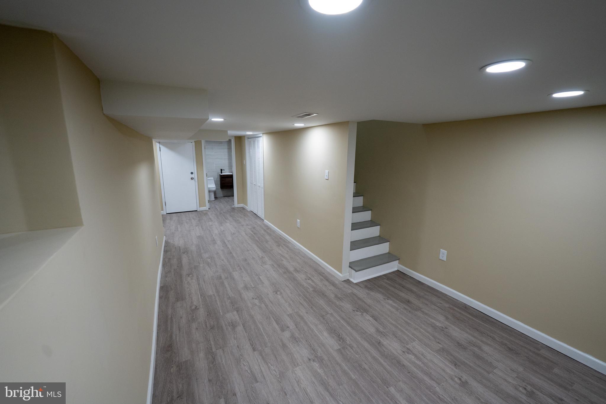 55 West Sharpnack Street Philadelphia, PA 19119 - Photo 20 of 35 1st Floor Unit - Bedroom-Family Room