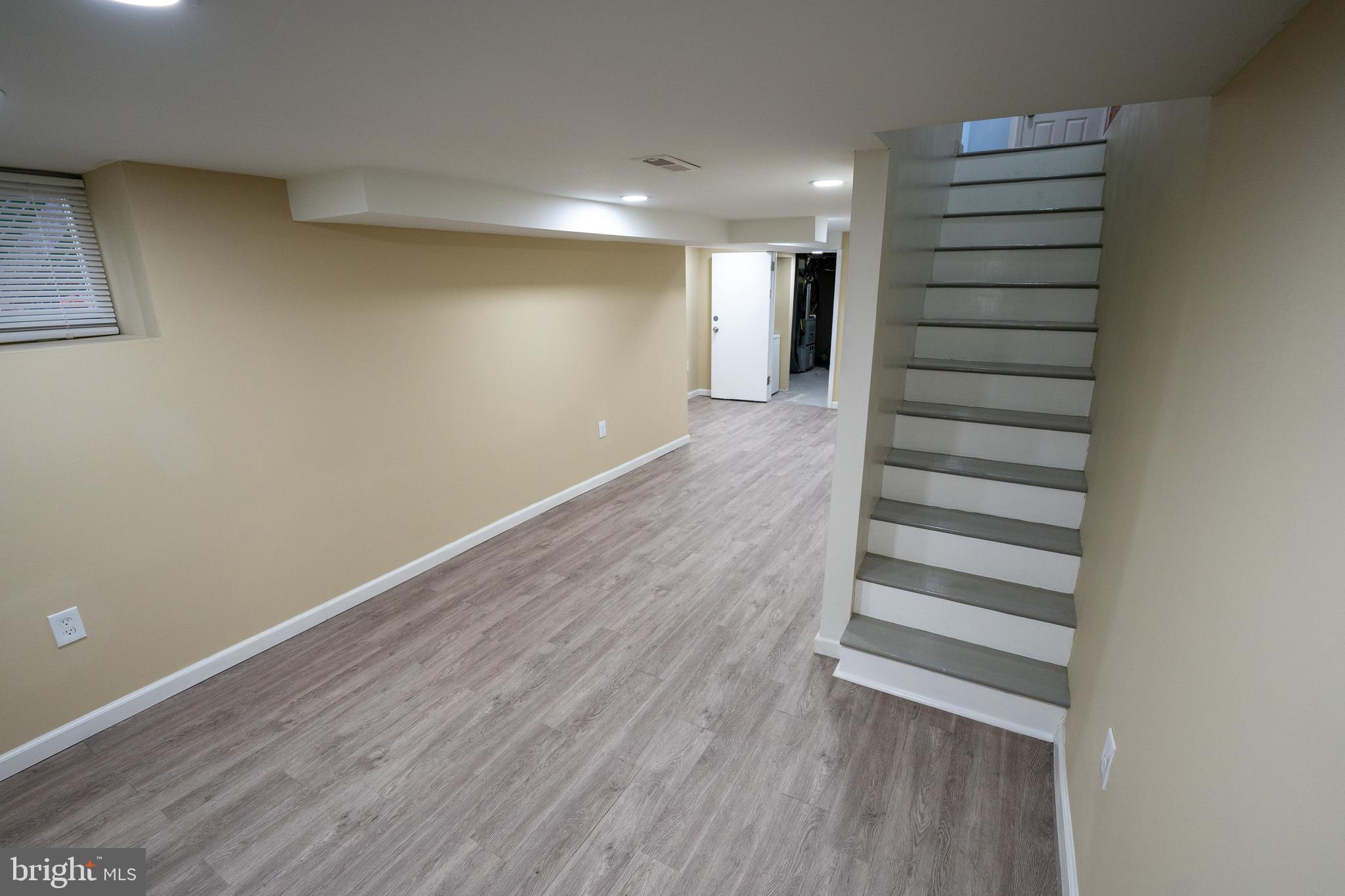 55 West Sharpnack Street Philadelphia, PA 19119 - Photo 21 of 35 1st Floor Unit - Bedroom-Family Room