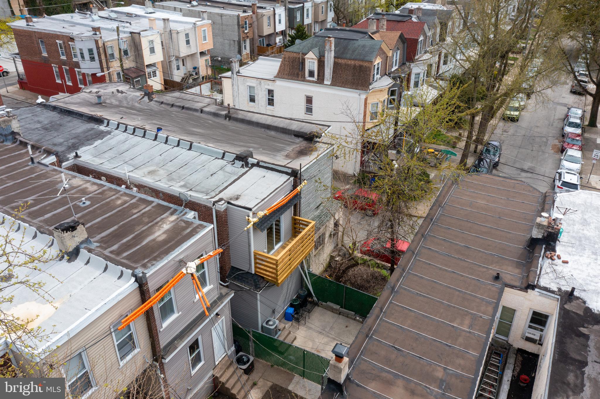 55 West Sharpnack Street Philadelphia, PA 19119 - Photo 7 of 35