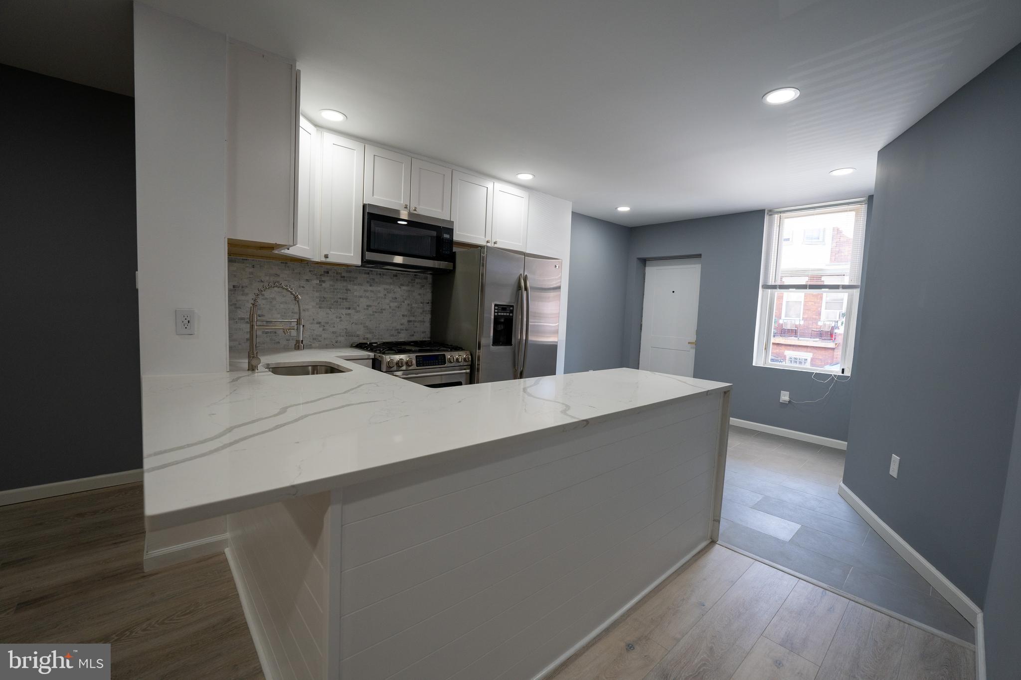 55 West Sharpnack Street Philadelphia, PA 19119 - Photo 10 of 35 1st Floor Unit - Kitchen