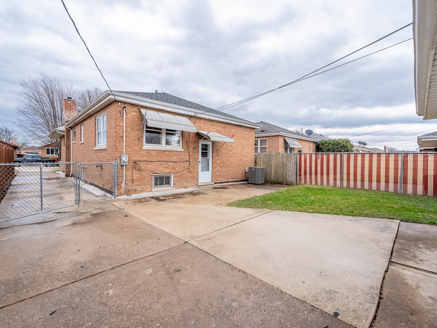 8604 South Kenneth Avenue Chicago, IL 60652 - Photo 11 of 12