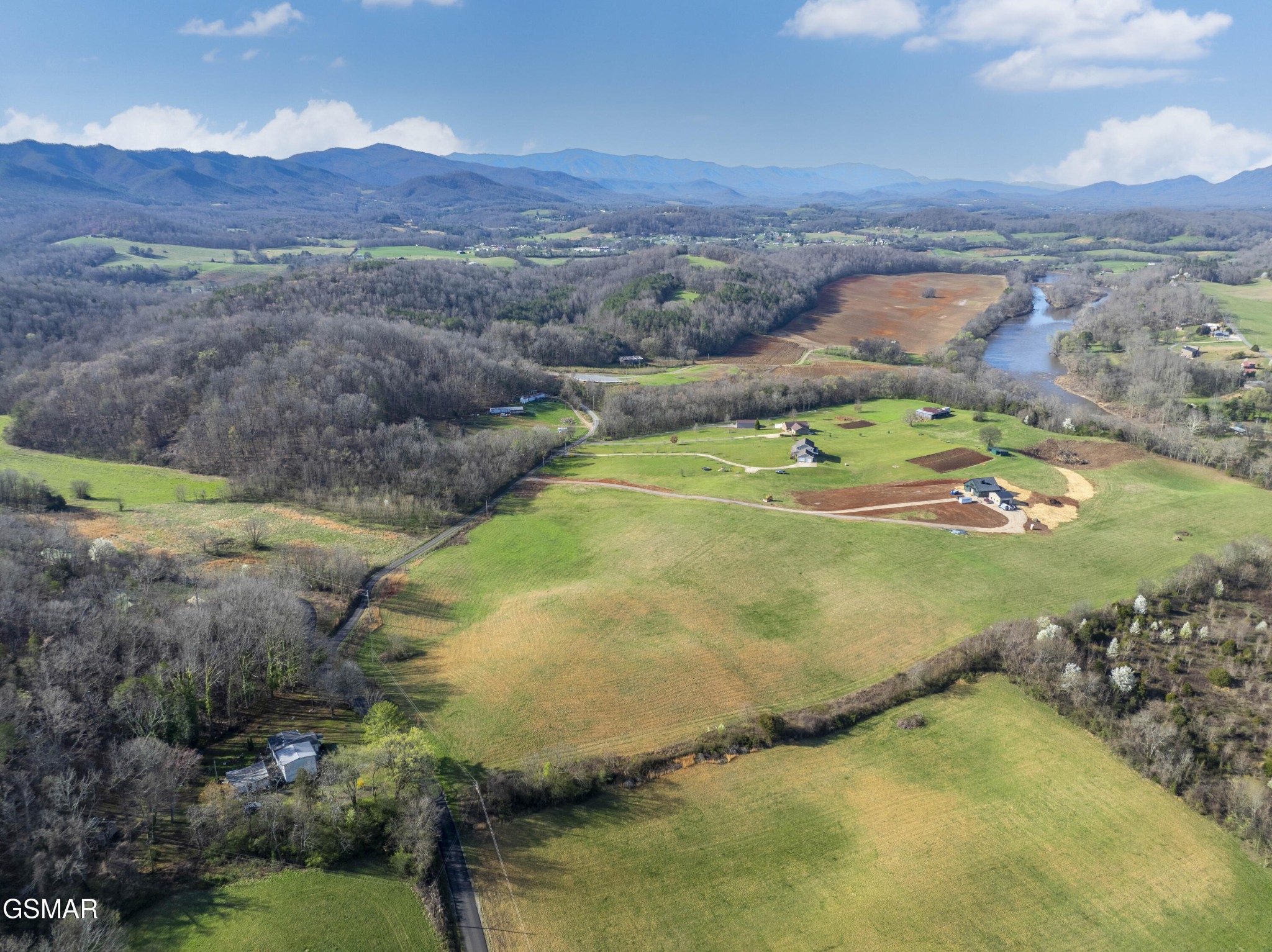 5 Bluff Road Newport, TN 37821 - Photo 8 of 23 Gallery Image 8