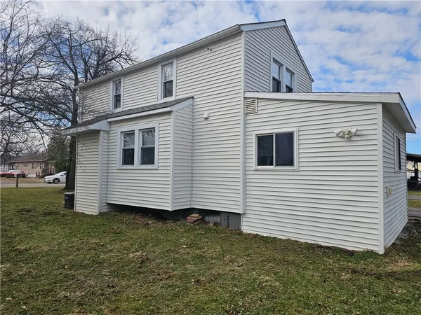$149,000 | 24 Ridge Road, Horseheads, NY 14845