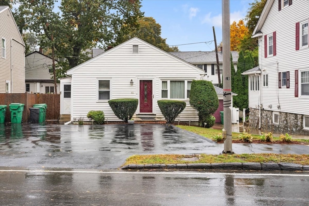 82 South Border Road Medford, MA 02155 - Photo 16 of 16 Gallery Image 16