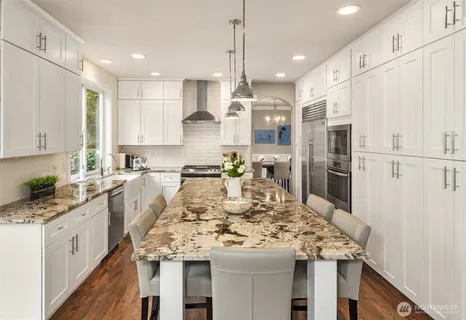 $2,139,000 | 8042 243rd Place Northeast, Redmond, WA 98053