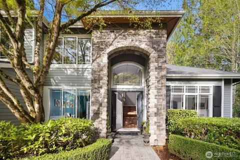 $2,139,000 | 8042 243rd Place Northeast, Redmond, WA 98053