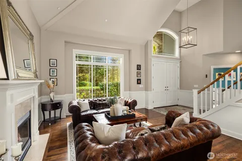 $2,139,000 | 8042 243rd Place Northeast, Redmond, WA 98053