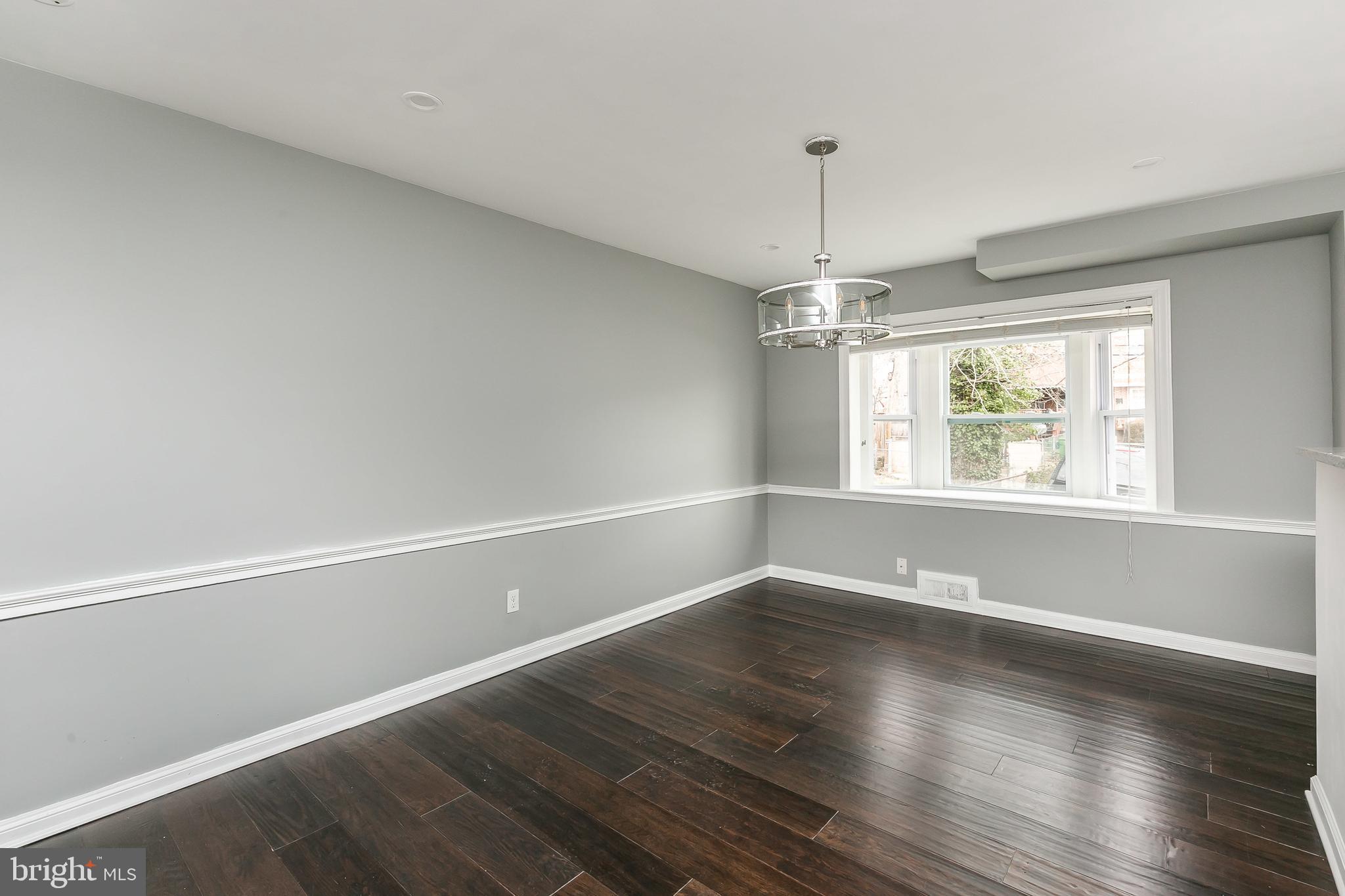 1902 Hillenwood Road Baltimore, MD 21239 - Photo 9 of 43 Dining Room With Bay Window