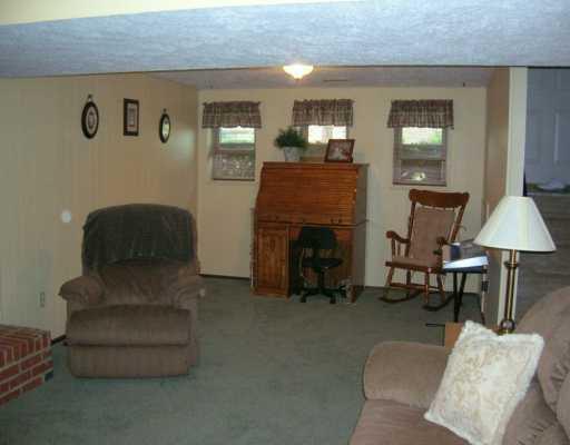 4741 Bayfield Road Allison Park, PA 15101 - Photo 8 of 8 Den/Family/Great Room.