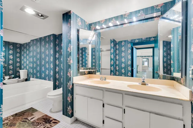 a living room filled with furniture