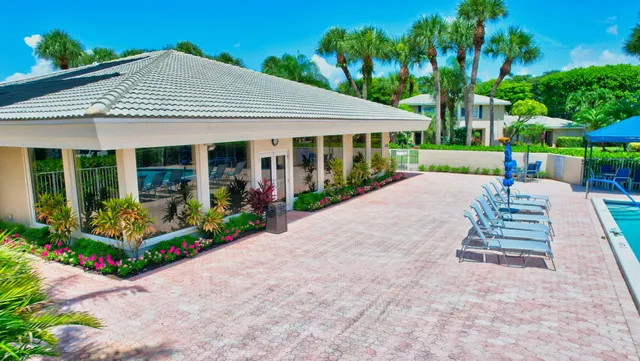 a bird view of a multi story residential apartment building