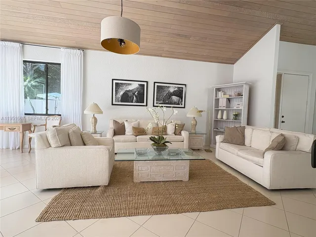 $8,000 | 2538 Windsor Way Court, Wellington, FL 33414