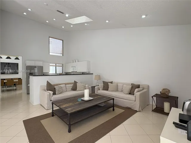 $8,000 | 2538 Windsor Way Court, Wellington, FL 33414