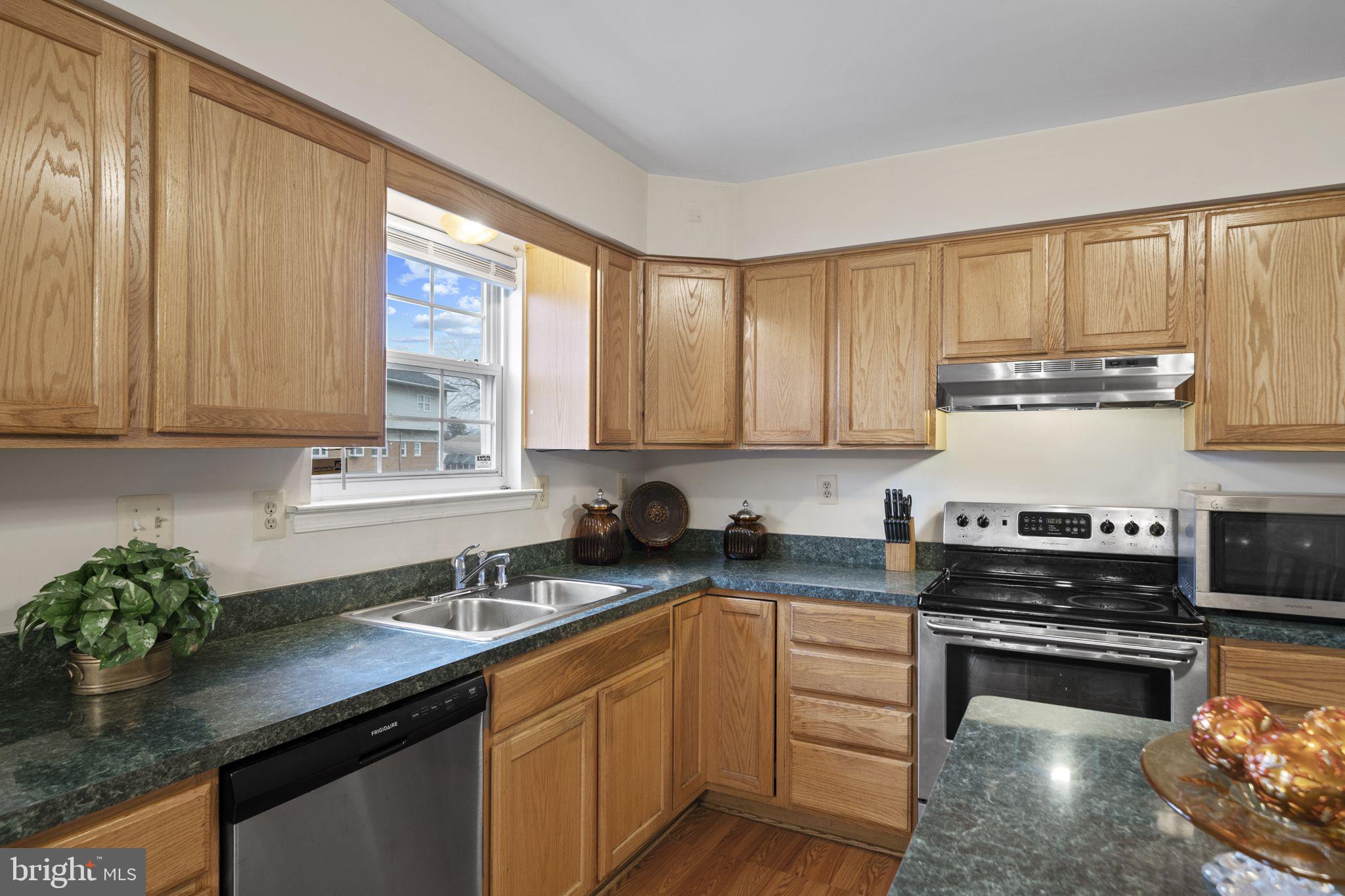 6002 Plata Street Clinton, MD 20735 - Photo 9 of 35 Gallery Image 9