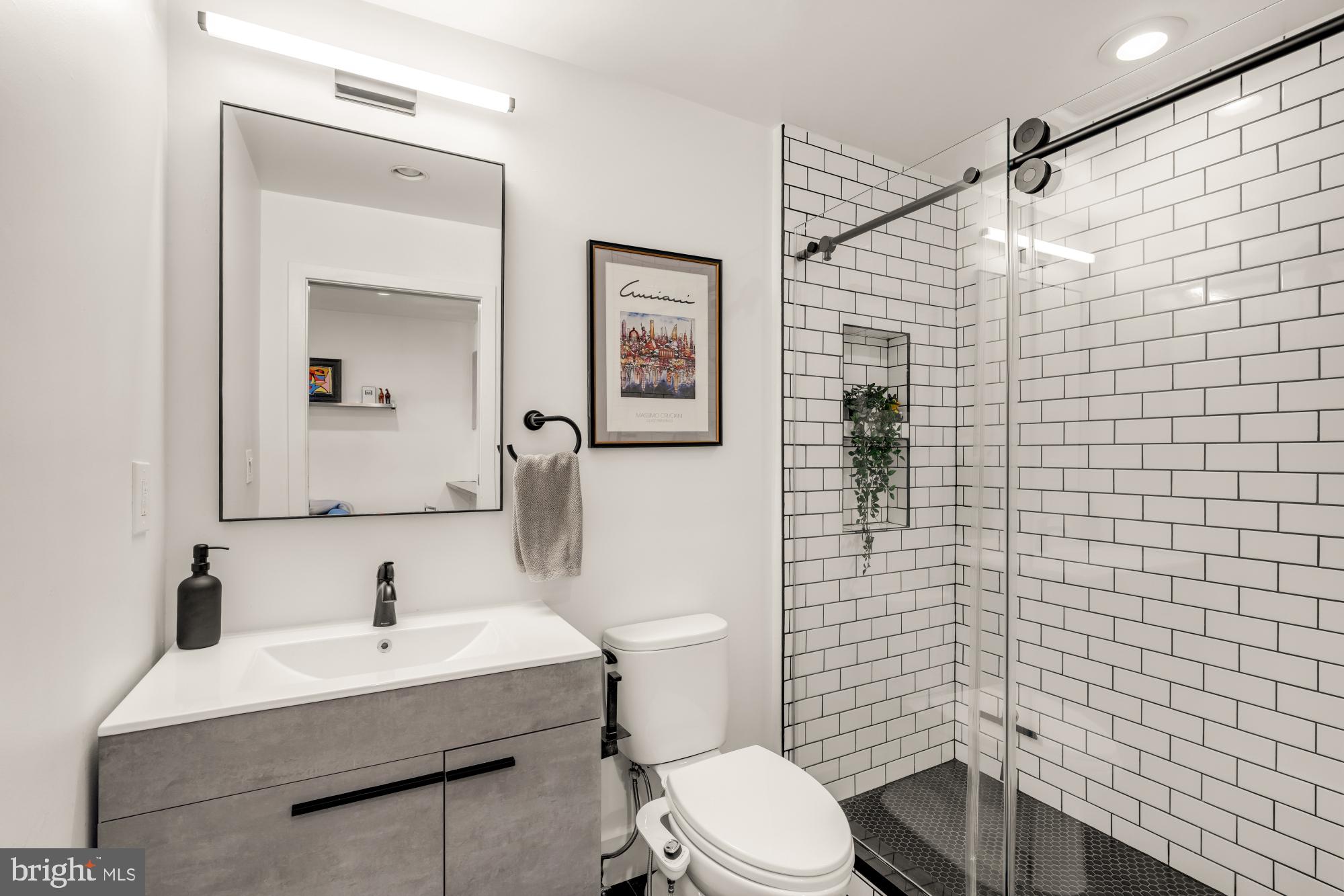 1401 Q Street Northwest, Unit T1 Washington, DC 20009 - Photo 7 of 30