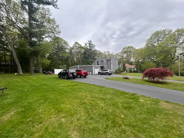 $959,400 | 1389 Main Street, Lynnfield, MA 01940
