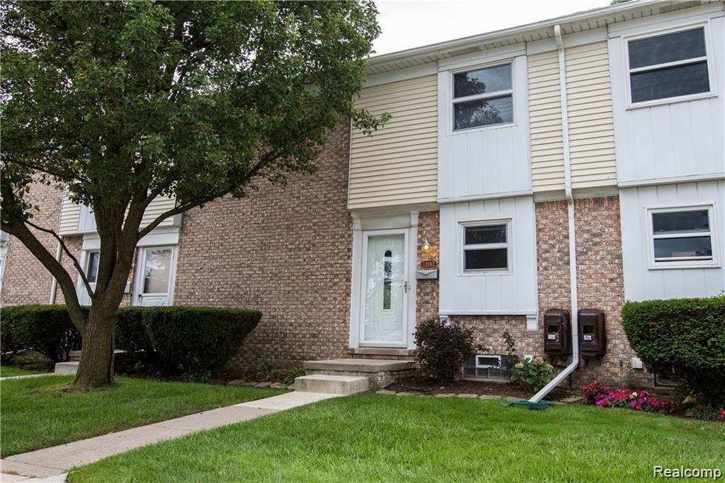 12787 Ronda Drive Southgate, MI 48195 - Photo 2 of 27