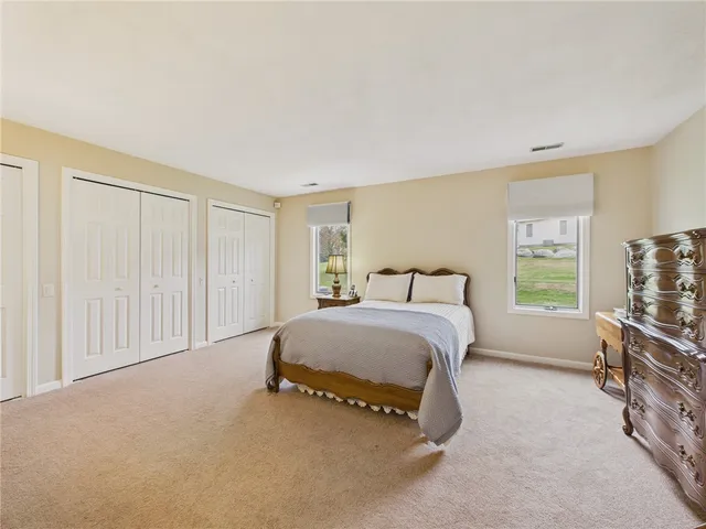 $389,900 | 96 Nipmuc Trail, Unit F, North Providence, RI 02904