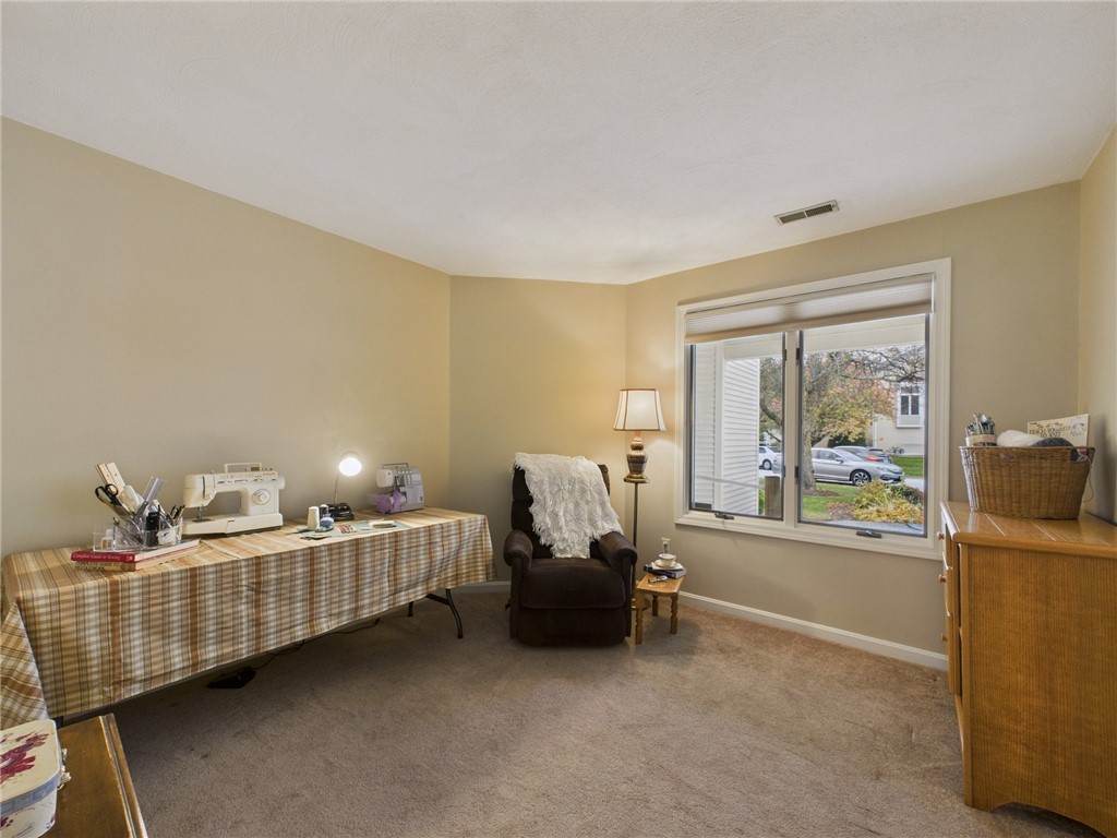 96 Nipmuc Trail, Unit F North Providence, RI 02904 - Photo 19 of 32