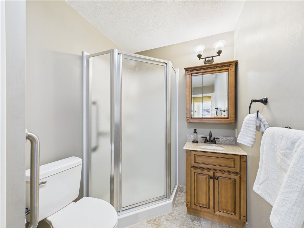 96 Nipmuc Trail, Unit F North Providence, RI 02904 - Photo 20 of 32