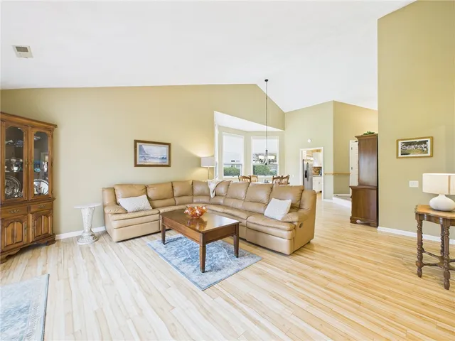 $389,900 | 96 Nipmuc Trail, Unit F, North Providence, RI 02904