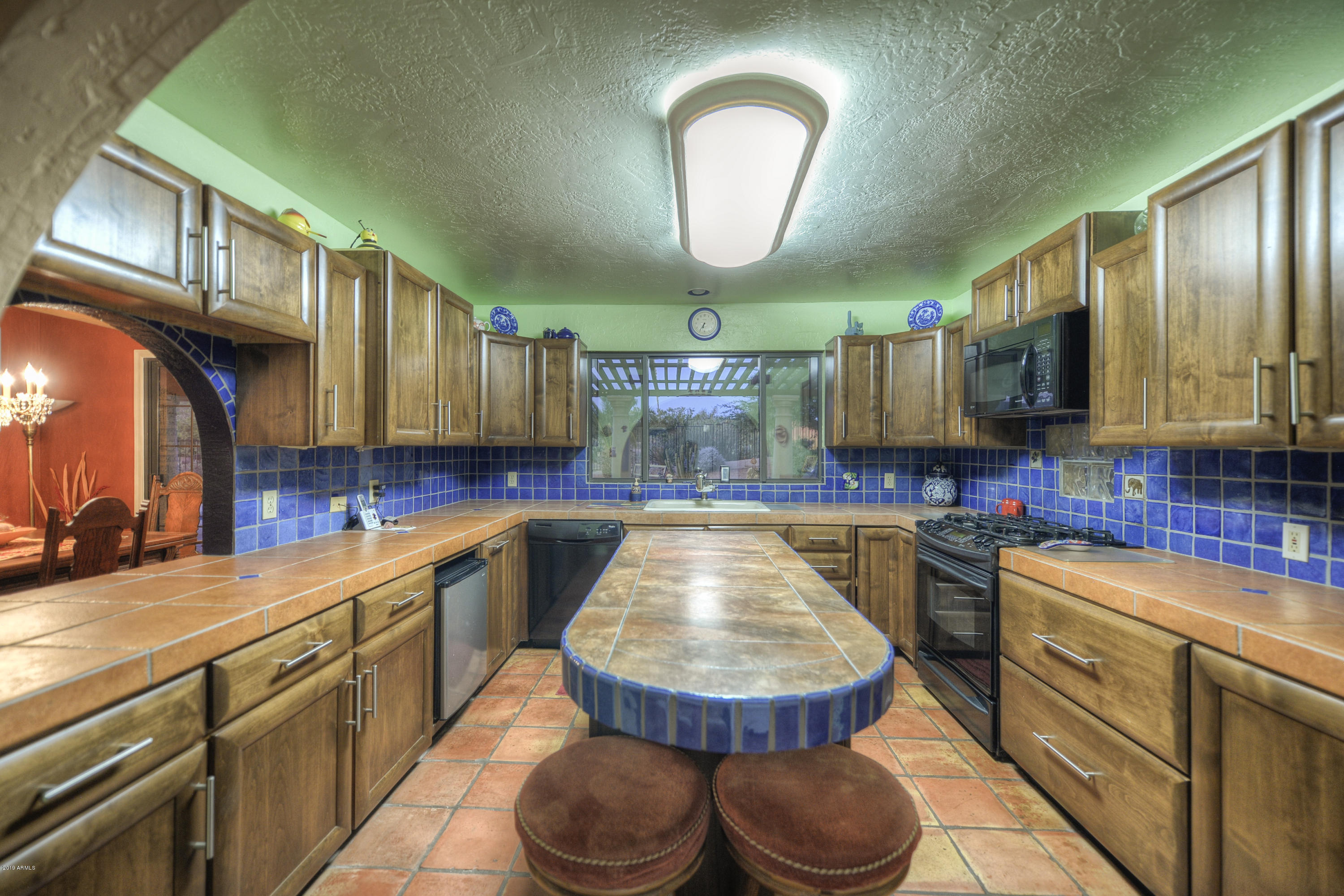 37045 Romping Road Carefree, AZ 85377 - Photo 17 of 42 016_Kitchen