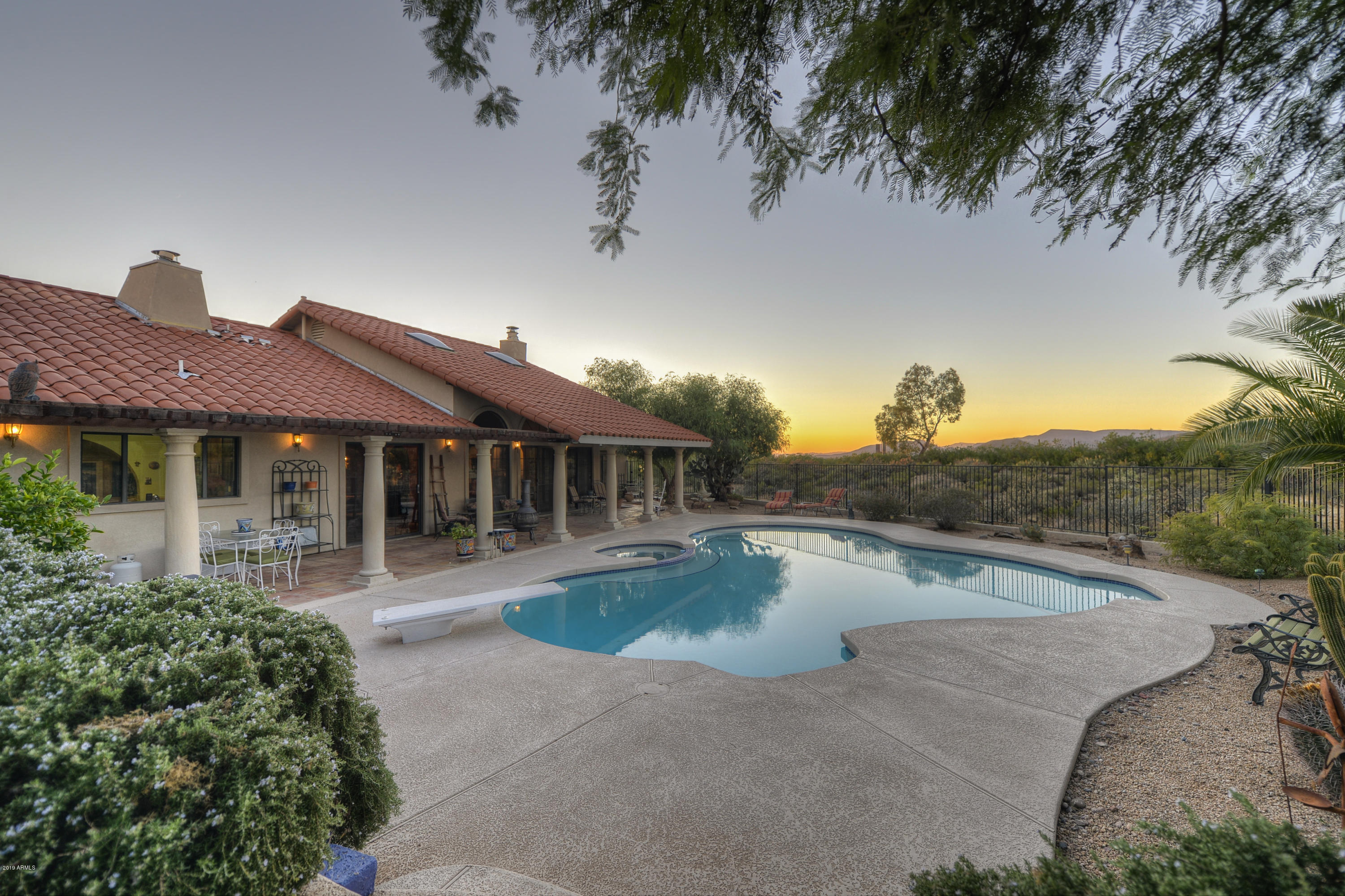 035_PatioPool View
