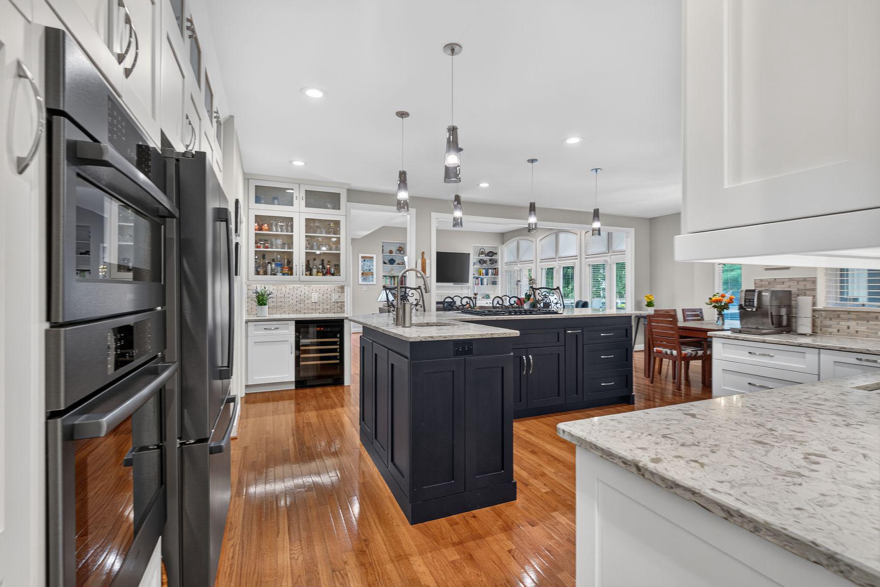 11081 Pelham Manor Place Reston, VA 20194 - Photo 16 of 99 Chef's dream kitchen