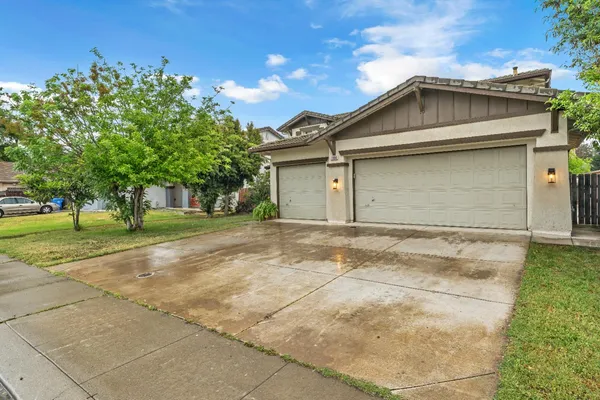 $659,000 | 1994 Pasado Avenue, Manteca, CA 95336