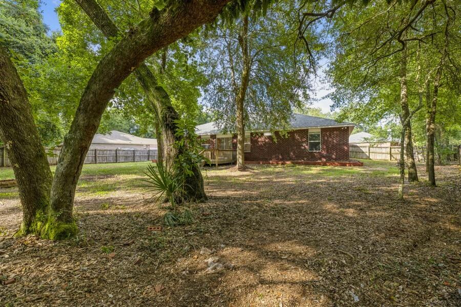 87 Oak Place Road Freeport, FL 32439 - Photo 32 of 44 31_87-Oakplace-Road_2060_Web