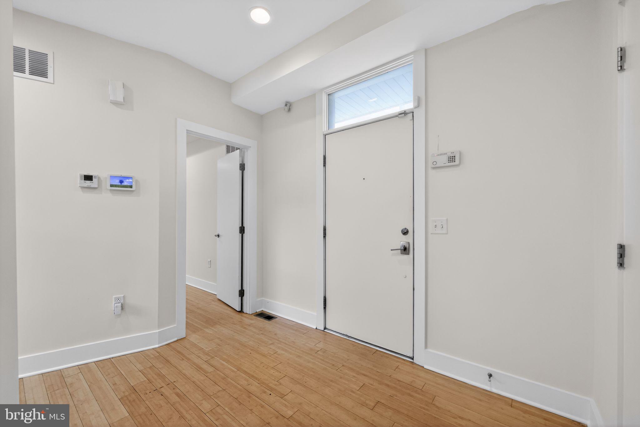 920 North Front Street Philadelphia, PA 19123 - Photo 4 of 28 a view of an empty room