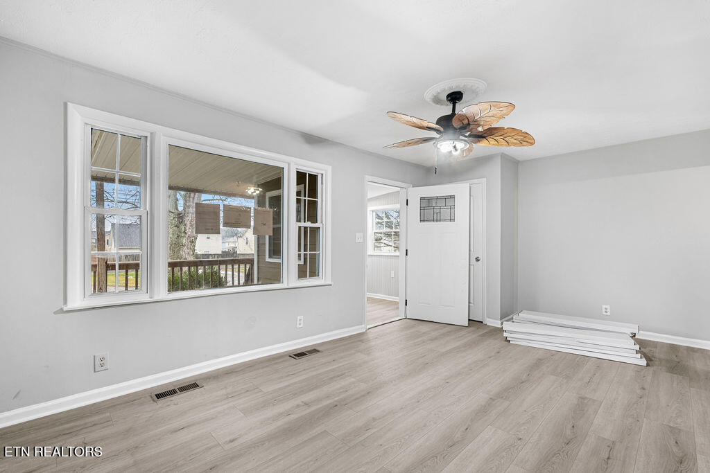 7832 Brickyard Road Powell, TN 37849 - Photo 3 of 28 DSC02790-HDR