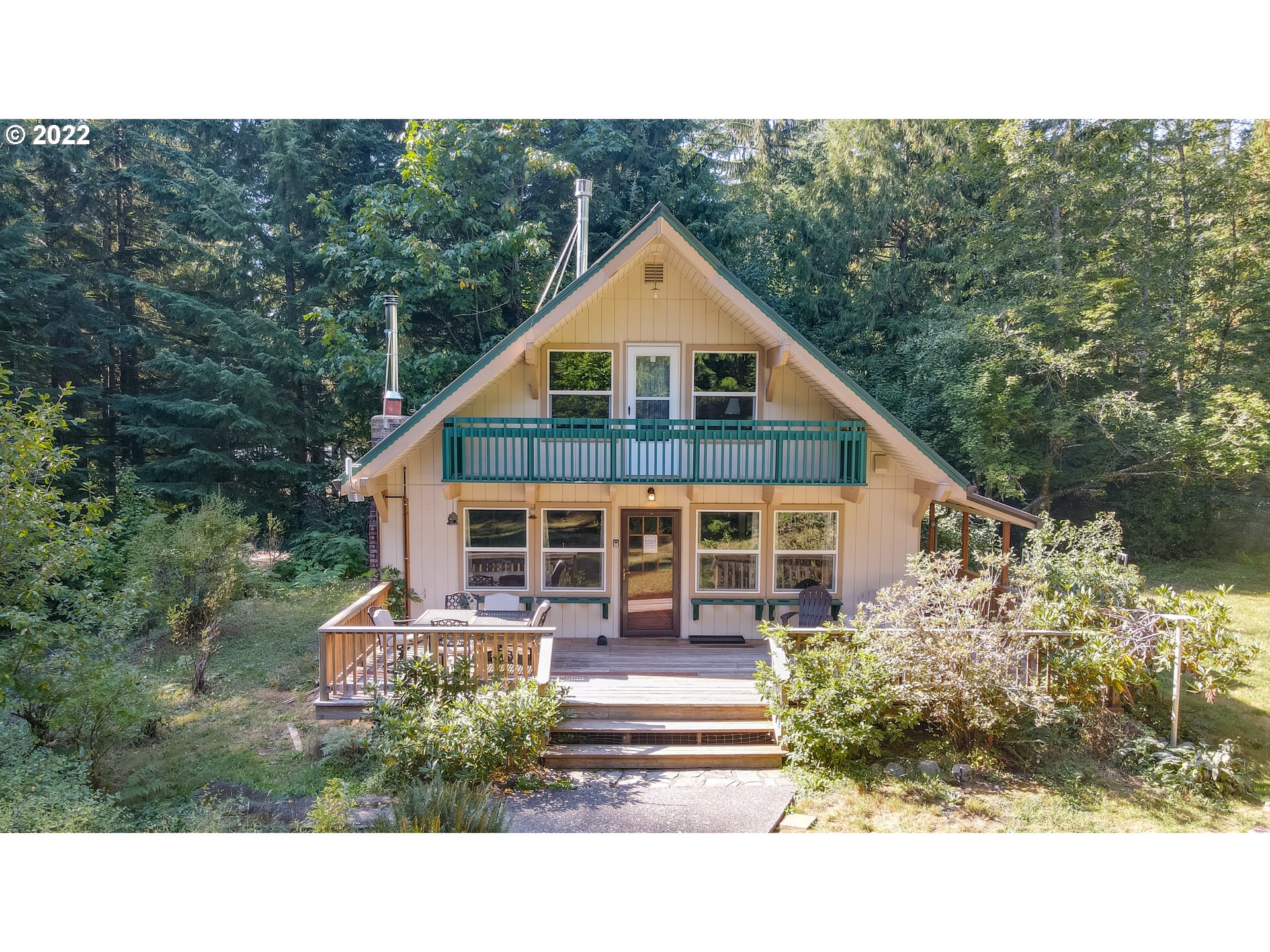20490 East Aschoff Road Rhododendron, OR 97049 - Photo 1 of 32 Gallery Image 1