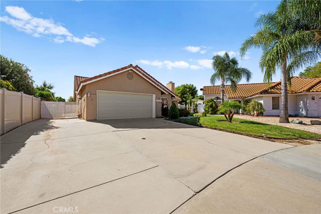 29234 Lotus Circle Menifee, CA 92586 - Photo 5 of 49