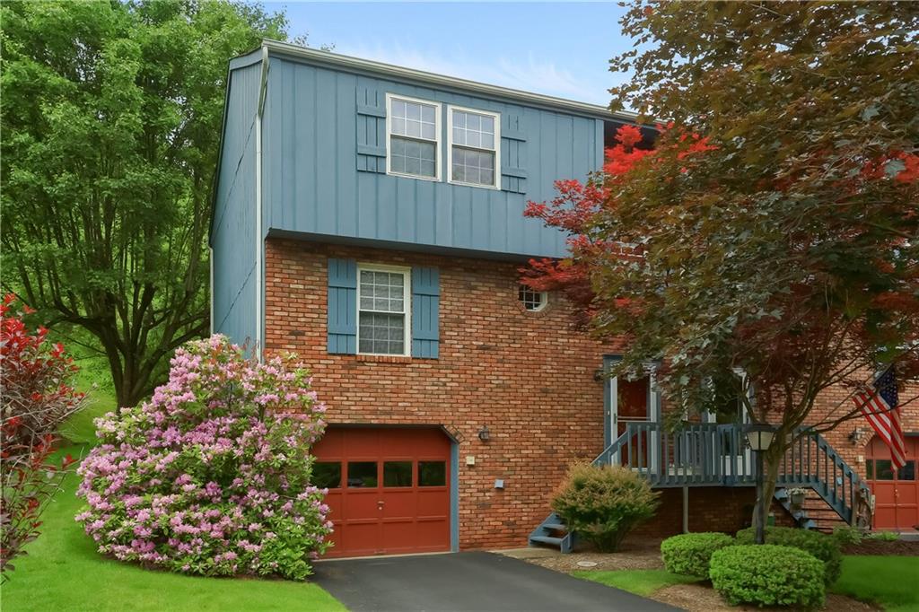 106 Old English Road Pittsburgh, PA 15237 - Photo 1 of 24 Gallery Image 1