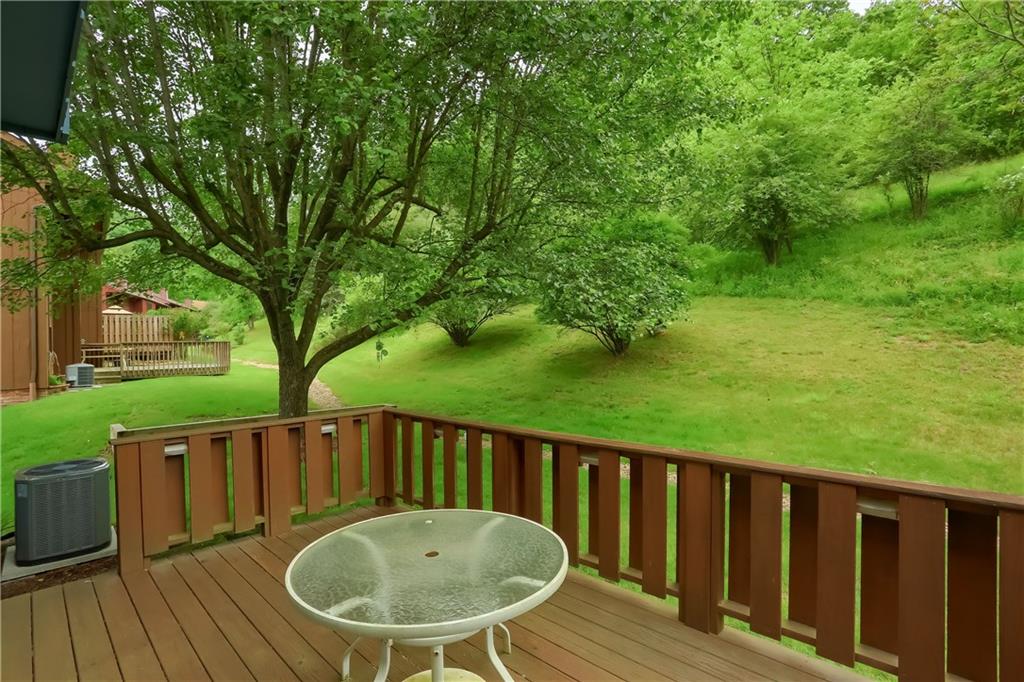 106 Old English Road Pittsburgh, PA 15237 - Photo 21 of 24 Gallery Image 21