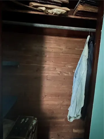 $68,900 | 325 Crest Avenue, Charleroi, PA 15022