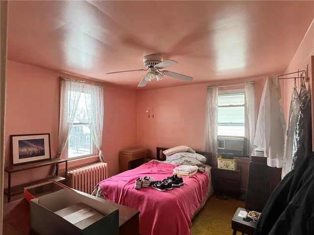 $68,900 | 325 Crest Avenue, Charleroi, PA 15022